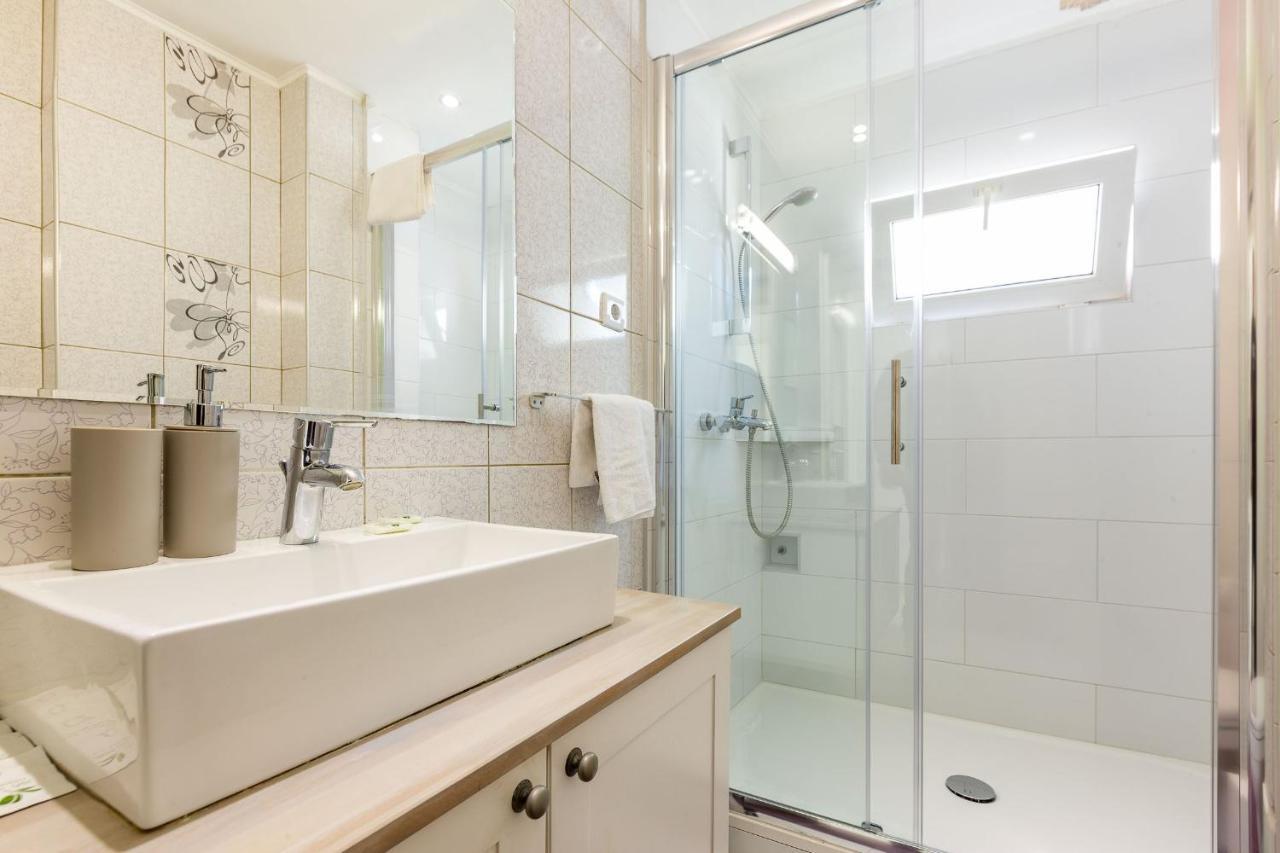 Alpha Loft 1Br Apartment In Center ซาดาร์ ภายนอก รูปภาพ