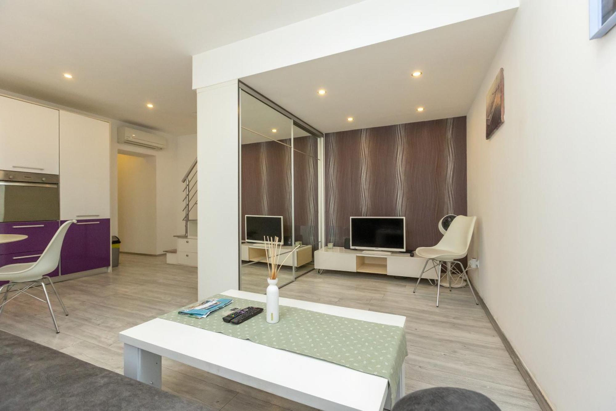Alpha Loft 1Br Apartment In Center ซาดาร์ ภายนอก รูปภาพ