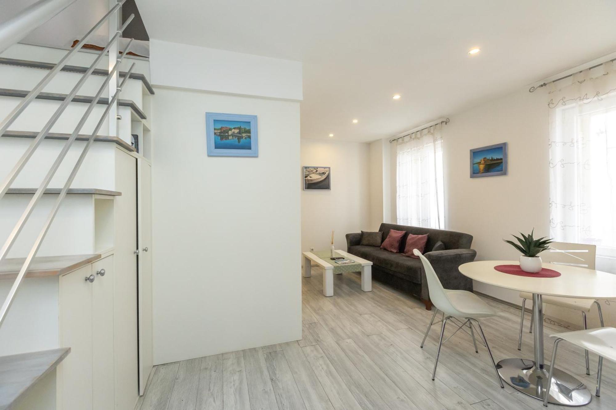 Alpha Loft 1Br Apartment In Center ซาดาร์ ภายนอก รูปภาพ